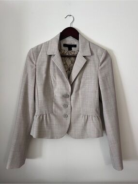 Express Light BeigeWomen's Peplum Blazer